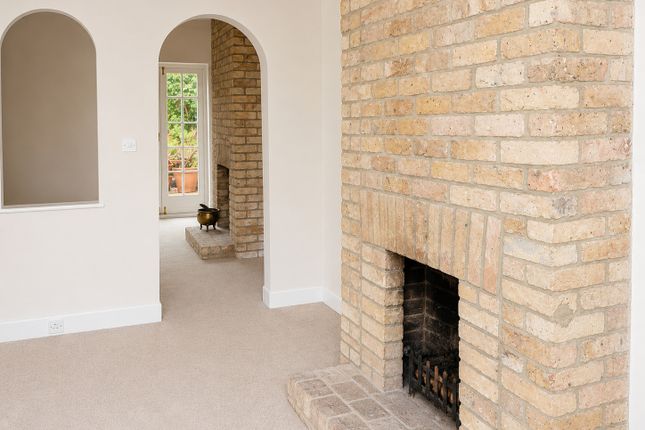 101, Pier Avenue, Kent photo 2