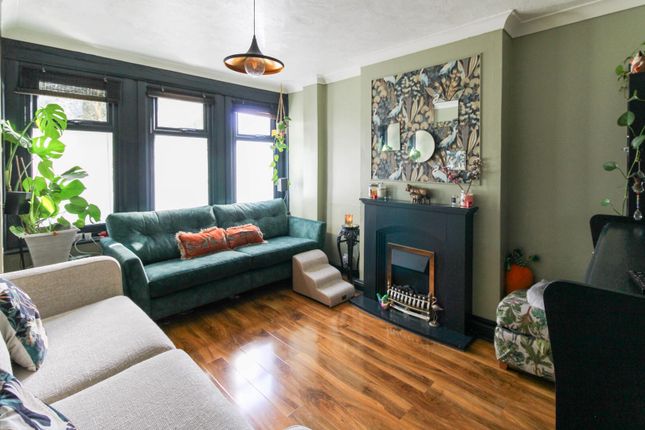 32, Waterloo Road, Southend-On-Sea photo 4