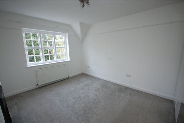 End terrace house to rent in Asmuns Hill, Hampstead Garden Suburb