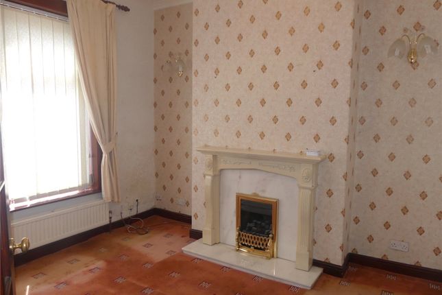 445, Ripponden Road, Oldham photo 2