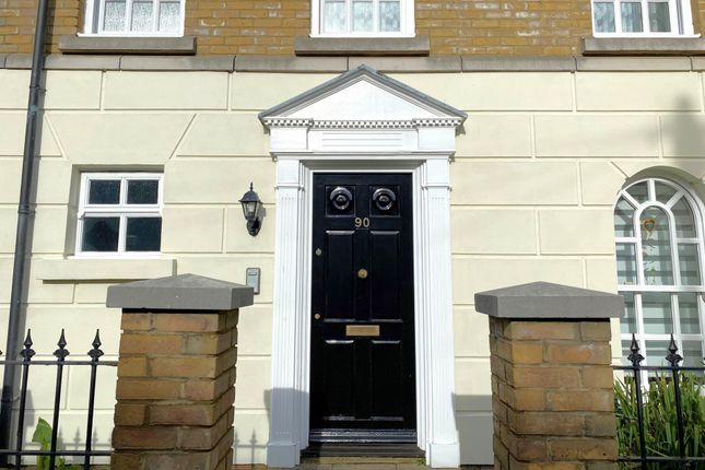 Town house for sale in Canada Road, Walmer