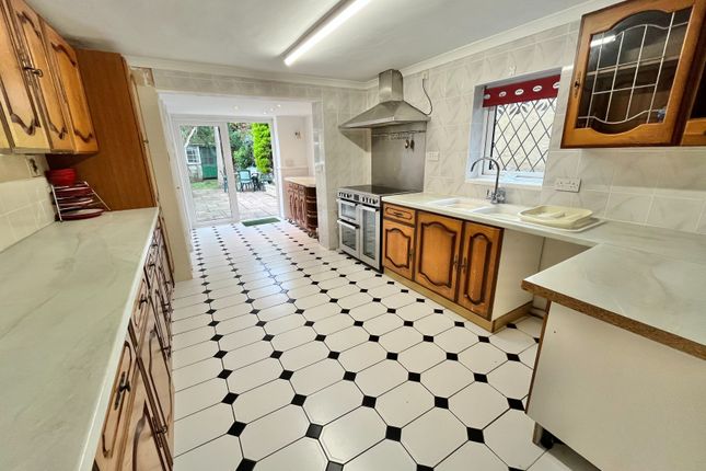 61, Old Ferry Road, Saltash photo 3