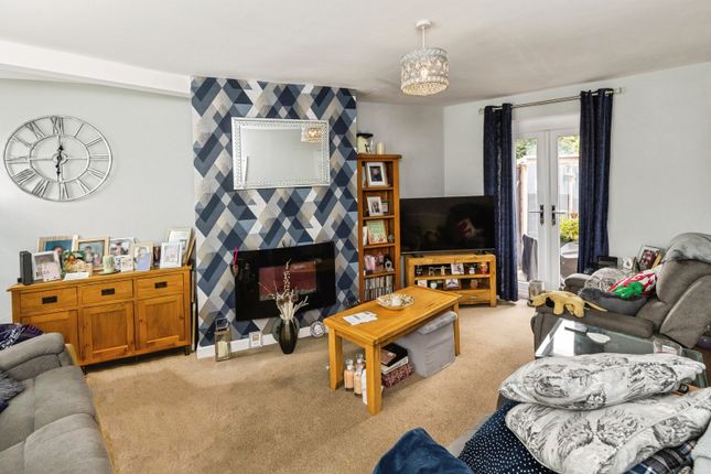 3, Bennions Road, Wrexham photo 3