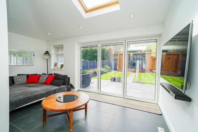 Link-detached house for sale in Mowbray Drive, Leighton Buzzard