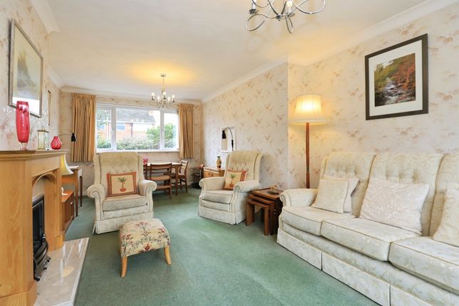 4, Cavendish Drive, Kidderminster photo 2