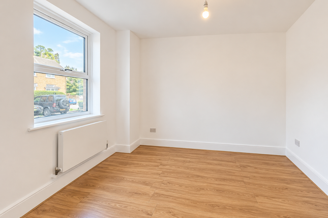 159 Portland Road, London photo 4