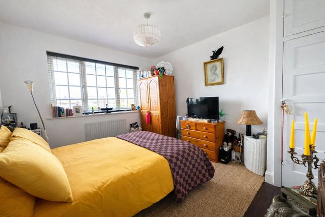 9, Cotton Hill, Kent photo 4