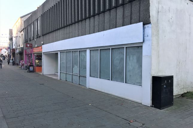 Retail premises to let in Commercial Street, Aberdare