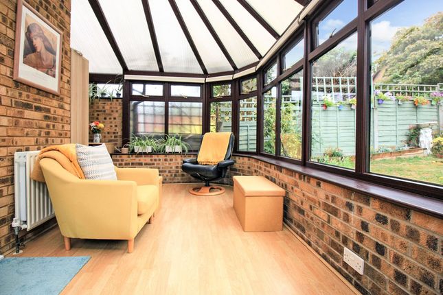 7 Ennerdale Gardens, Southampton photo 3