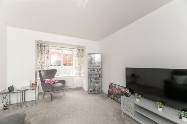 52, Wise Crescent, Leeds photo 4