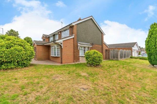 56, Greaves Avenue, Walsall photo 3