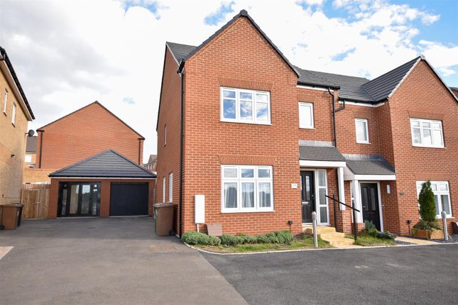 Thumbnail Semi-detached house to rent in Deeley Close, Wellingborough