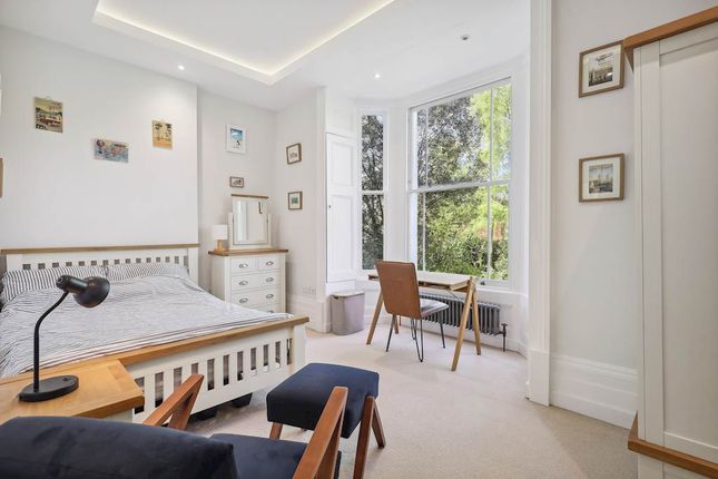 Thumbnail Flat to rent in West Hill Road, London