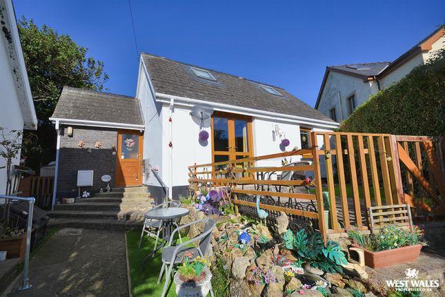 Villa Calabria, New Hill, Goodwick photo 2