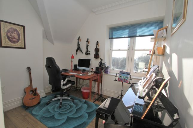 Flat for sale in Gaudick Road, Eastbourne
