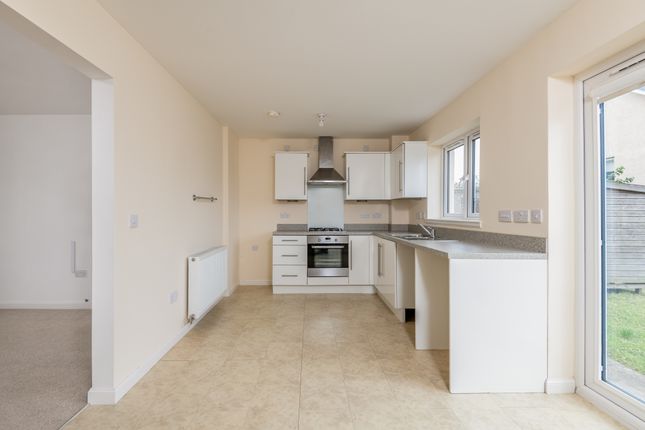 34, Oakley Road, Dunfermline photo 4