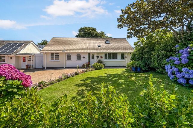 Thumbnail Bungalow for sale in Roscarrack Close, Falmouth