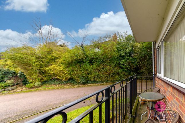 1 Alison Court Hale Lane, Edgware photo 3