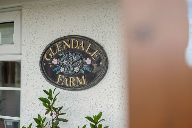 Glendale Farm Tockholes Road, Darwen photo 2