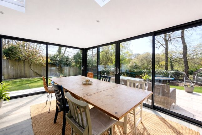 10, Ashton Cross, Romsey photo 4