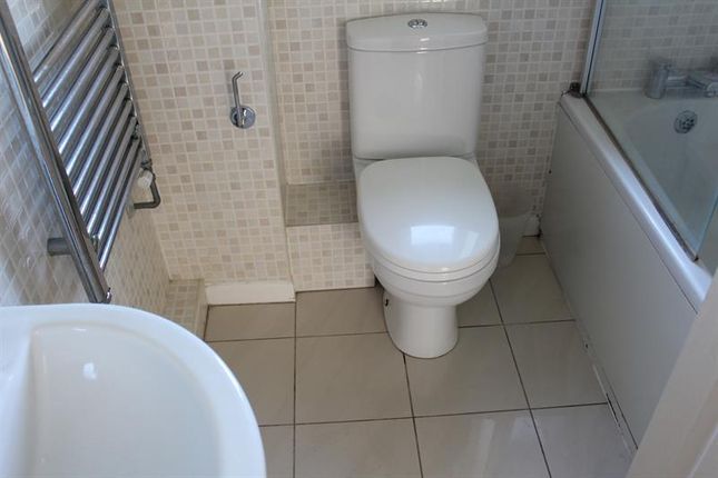 Baiter toilets