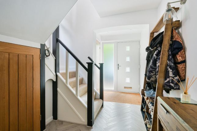 40, Hilltop Lane, Chaldon photo 4