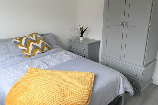 Room to rent in Derby Road, Worcester City Centre, Worcester