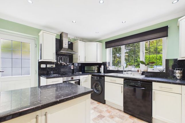 Cherpole, 2, Symes Close, Crewkerne photo 2