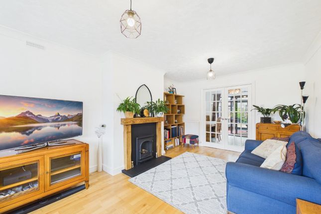 7, Bockenem Close, Thornbury photo 3