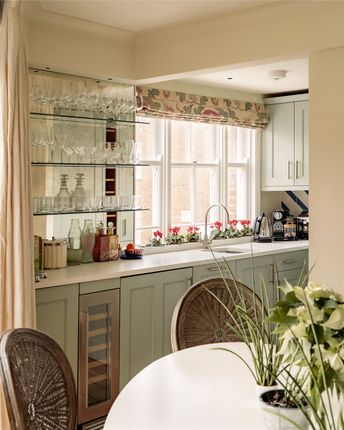 2,, Venner House, Belgravia photo 4