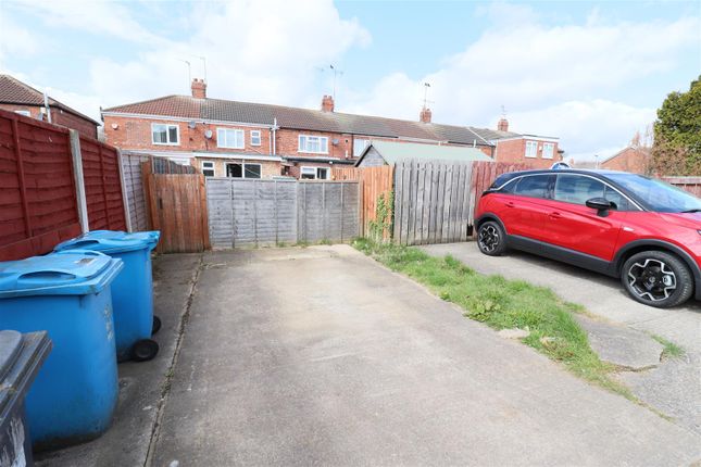 Terraced house to rent in Moorhouse Road, Hull