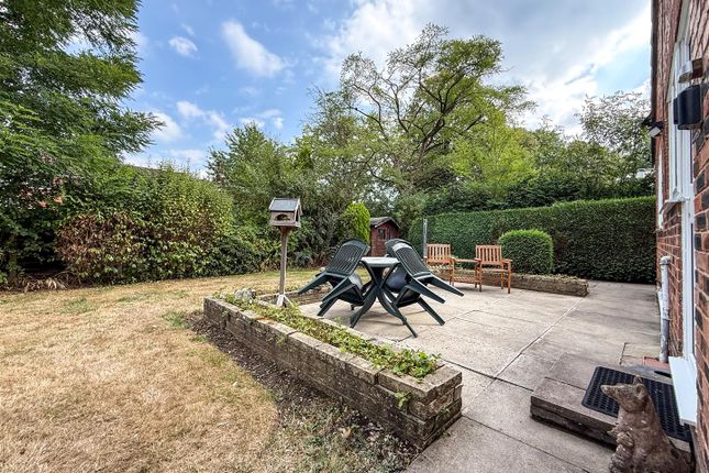 10, Melton Close, Congleton photo 3