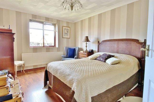 Flat for sale in Old Parsonage Way, Frinton-On-Sea