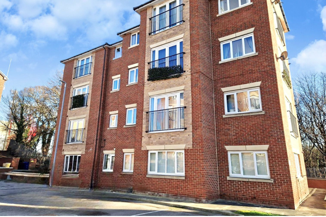 Thumbnail Flat for sale in 19 Oakwell Vale, Barnsley, South Yorkshire, 1Du.