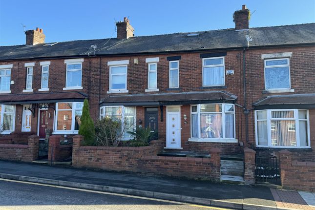 Thumbnail Terraced house for sale in Clarendon Road, Hyde