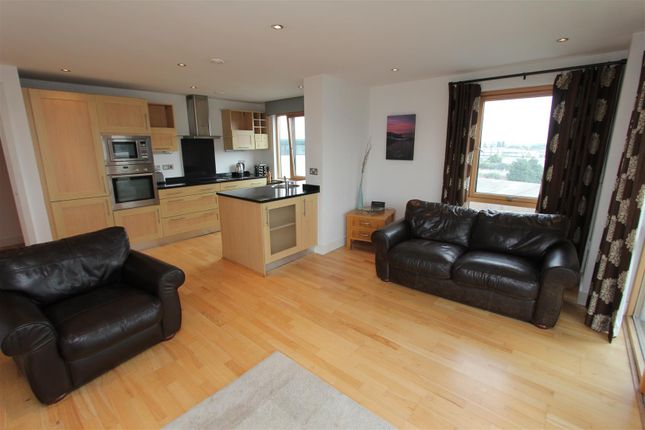 36, McClintock House, Leeds photo 3