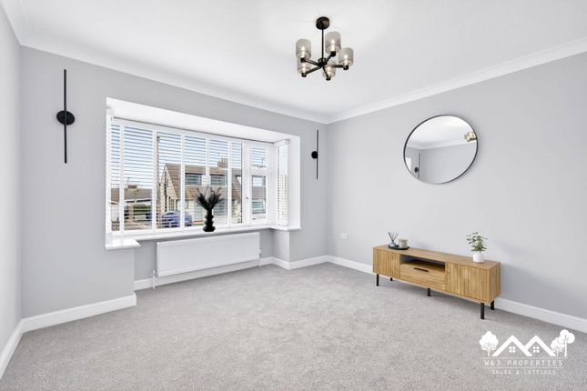 24, Brantwood Avenue, Blackburn photo 4
