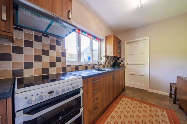 104 Low Garth, Kendal photo 3