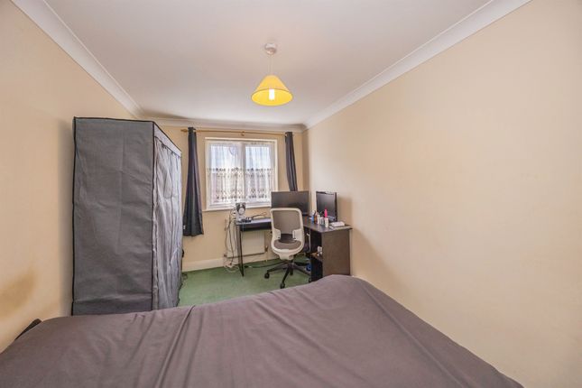Flat 15, Woodfield House, Meredith Road, Portsmouth photo 4