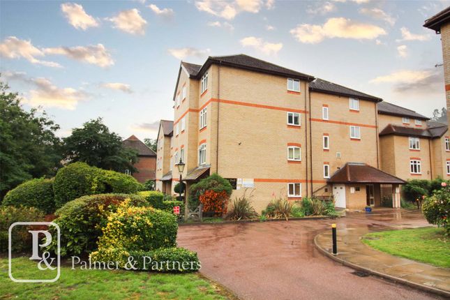 Flat for sale in The Dell, Colchester, Essex