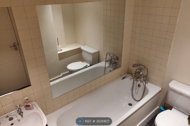 Flat, Pevensey Road, Eastbourne photo 3