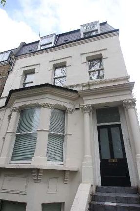 Flat to rent in Hillmarton Road, Hillmarton Conservation Area/ Caledonian Road