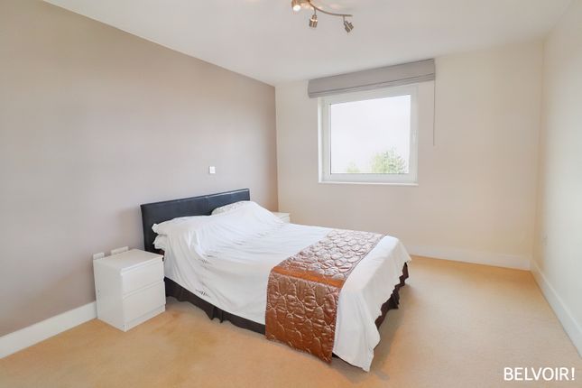 Flat for sale in Ferry Court, Cardiff Bay, Cardiff