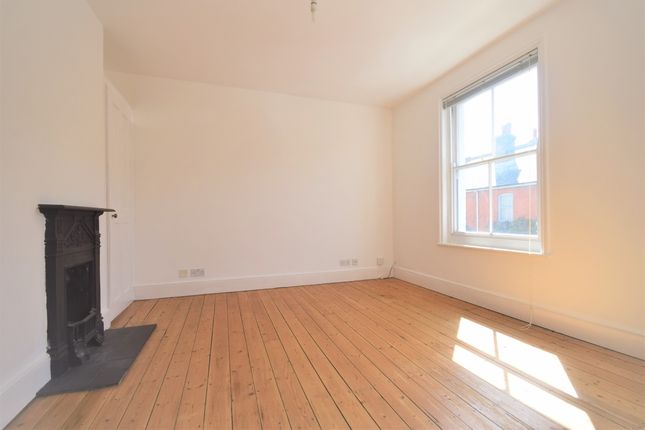 Terraced house to rent in Woodlawn Street, Whitstable