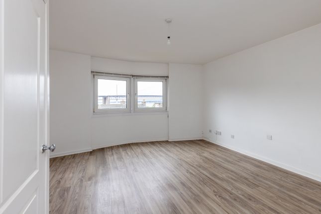 10, Hill Court, South Queensferry photo 4