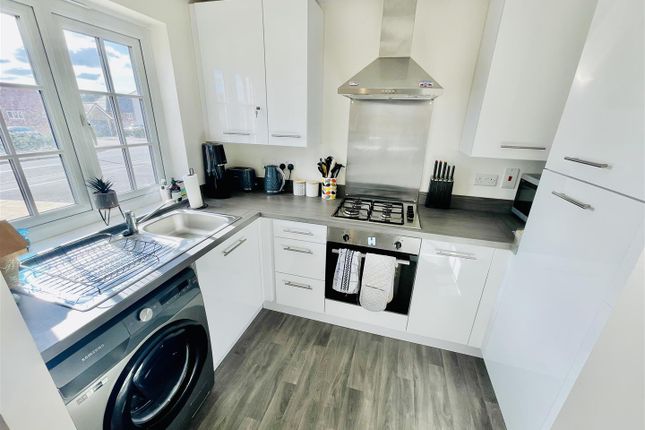 15, Rutherford Drive, Northwich photo 3