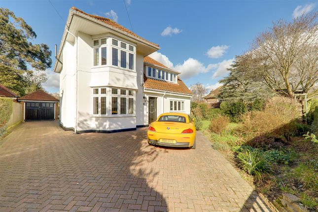 Thumbnail Detached house for sale in Second Avenue, Charmandean, Worthing