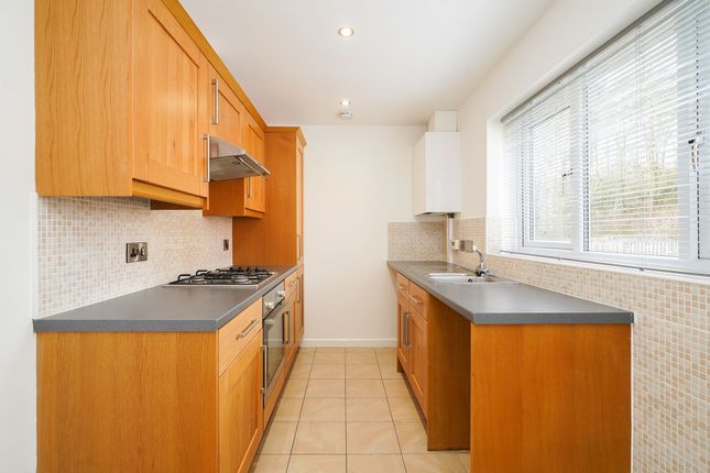 48 Wetherby Drive, Sheffield photo 4