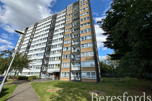 Thumbnail Flat for sale in Slewins Close, Hornchurch