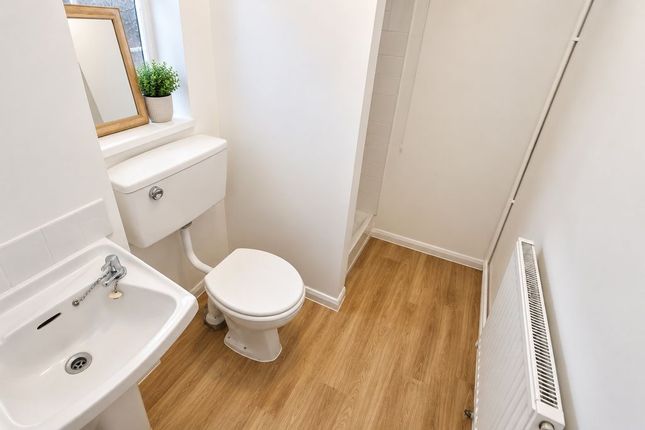 23, Willow Rise, Northampton photo 4